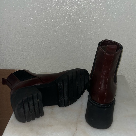 Like new Platform booties - Picture 4 of 5